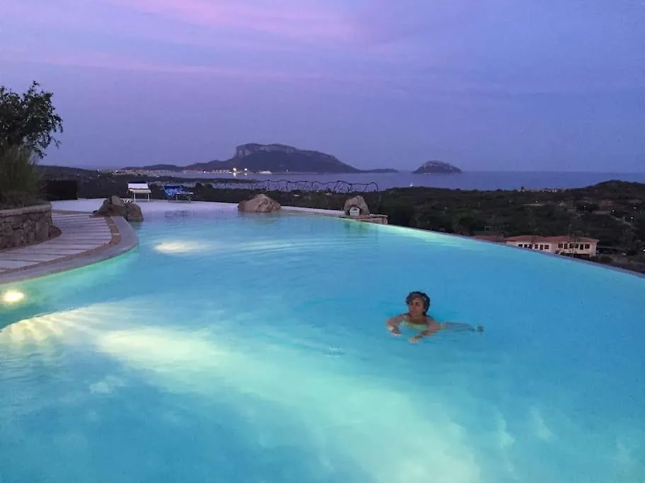 Apartment Villa Vista Mare Infinity Pool Marinella  Italy